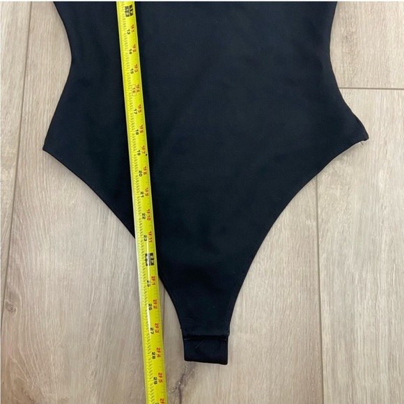 Superdown Rockie One Shoulder Bodysuit in Black - Picture 6 of 7